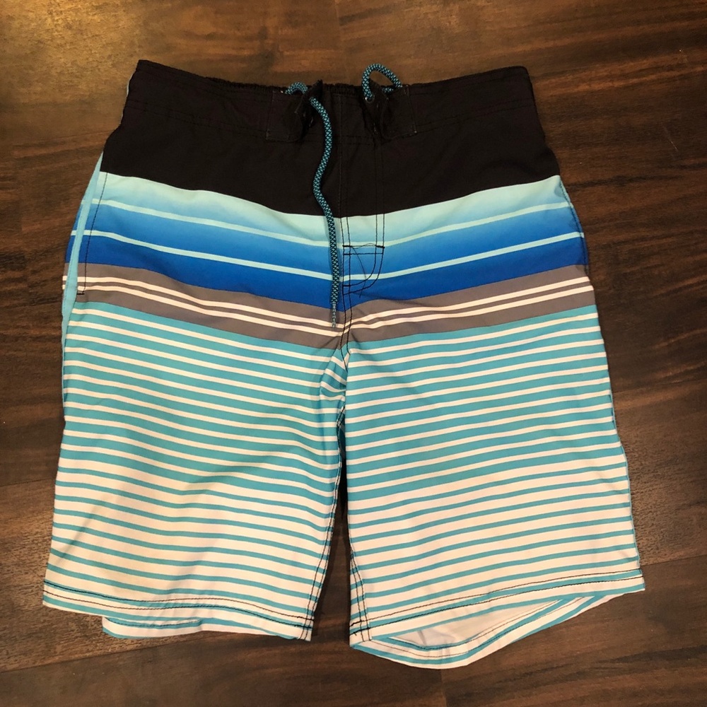 Mens swim shorts sz small
